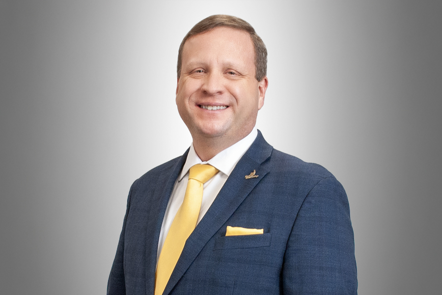 Bhc extends president thomas’ contract thru 2030 Dr. Jeremy thomas, 2024-25, president of black hawk college