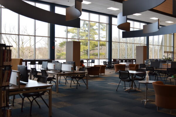 A room with tables and chairs